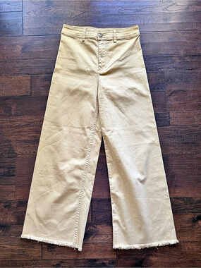 Billabong Wide Leg Jeans in Beige Size 28